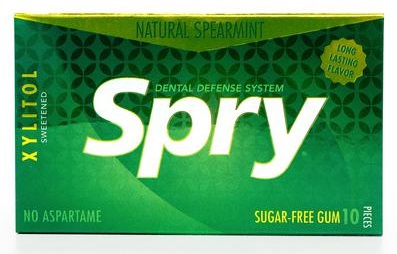 Guma Do Żucia Z Ksylitolem O Smaku Mięty Kędzierzawej Bezglutenowa 10 Sztuk (12 G) - Spry
